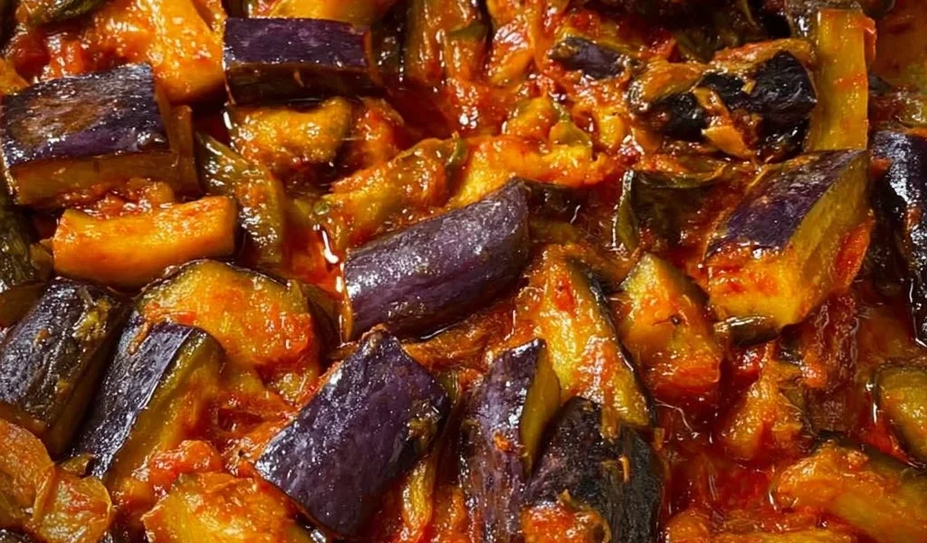 Melanzane a funghetto: ricetta gustosa e facile da preparare.