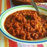 Ragù della mia mamma, piatto tradizionale italiano preparato con amore