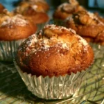 Muffin freschi e morbidi con mirtilli e gocce di cioccolato